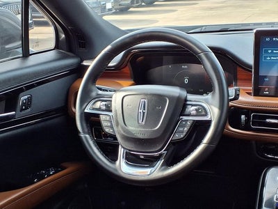 2023 Lincoln Nautilus Reserve