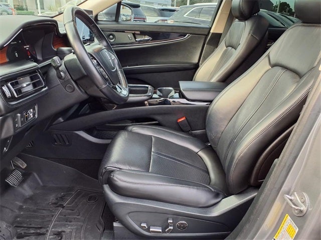 2021 Lincoln Nautilus Reserve