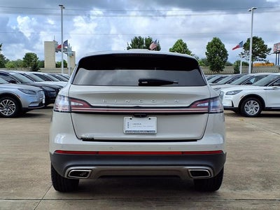 2022 Lincoln Nautilus Reserve