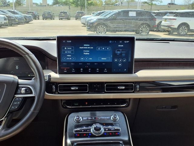 2021 Lincoln Nautilus Reserve