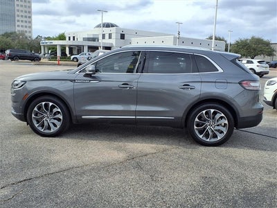 2022 Lincoln Nautilus Reserve