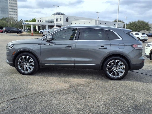 2022 Lincoln Nautilus Reserve