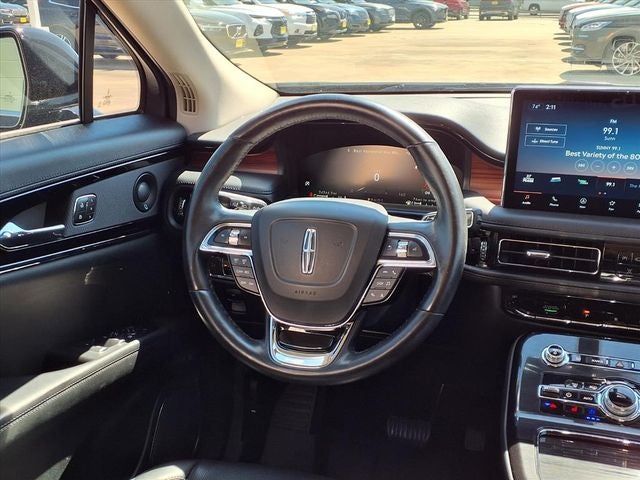 2023 Lincoln Nautilus Reserve