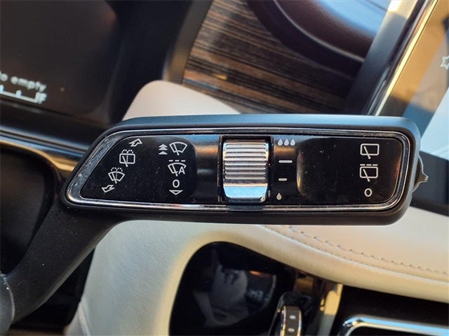 2022 Lincoln Nautilus Black Label