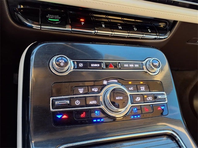 2022 Lincoln Nautilus Black Label