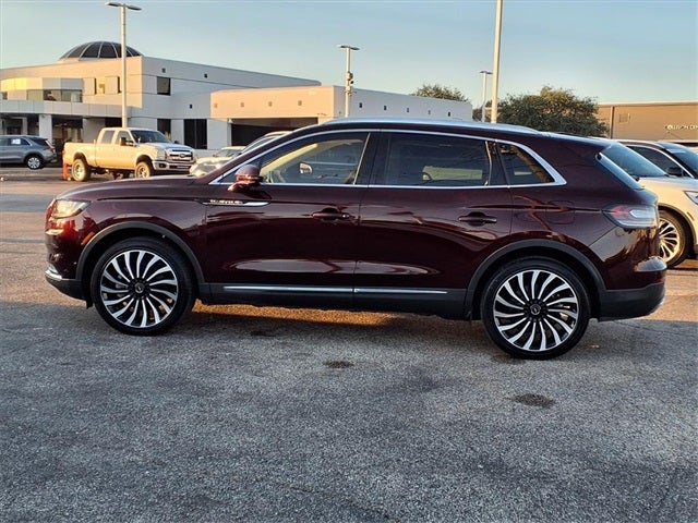 2022 Lincoln Nautilus Black Label