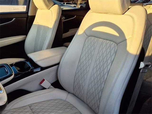 2022 Lincoln Nautilus Black Label