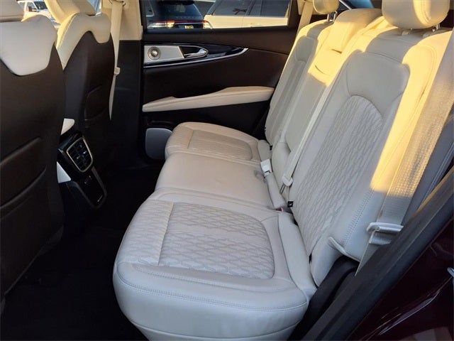 2022 Lincoln Nautilus Black Label