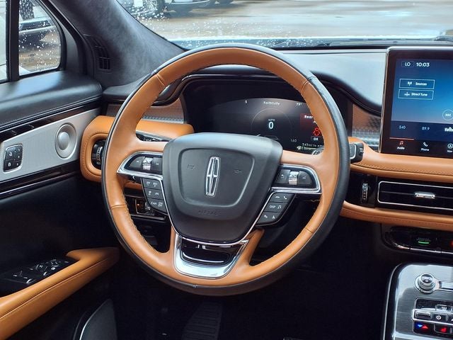 2023 Lincoln Nautilus Black Label