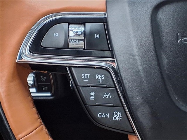 2022 Lincoln Nautilus Black Label