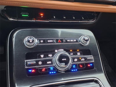 2022 Lincoln Nautilus Black Label