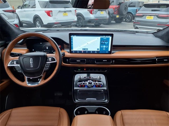 2022 Lincoln Nautilus Black Label