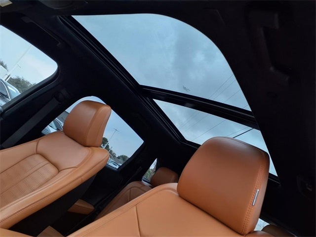 2022 Lincoln Nautilus Black Label