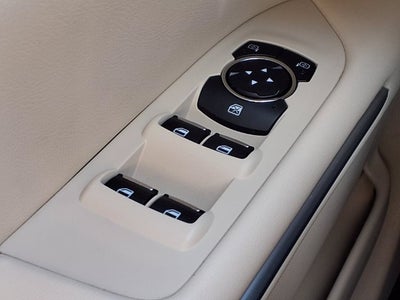 2014 Lincoln MKZ Base