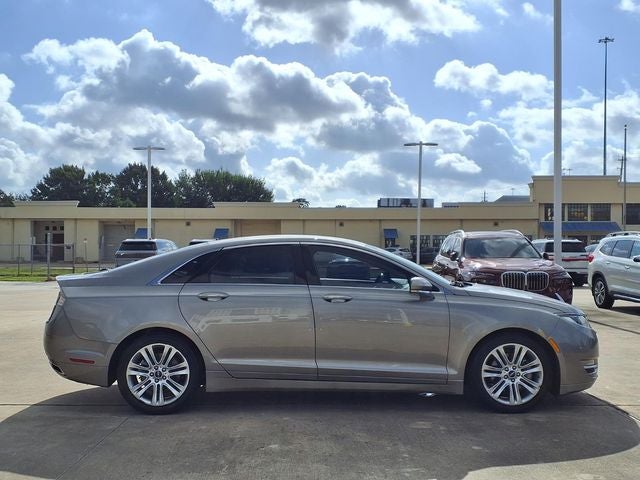 2016 Lincoln MKZ Base