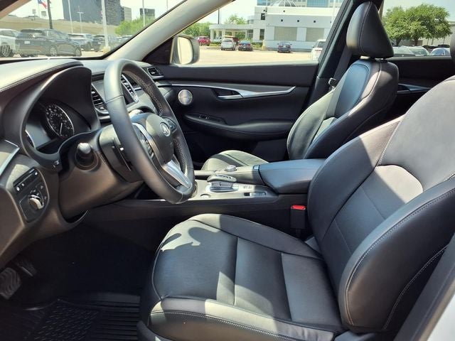 2024 INFINITI QX50 LUXE