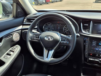 2024 INFINITI QX50 LUXE