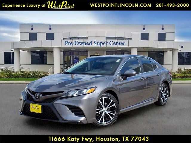 2018 Toyota Camry SE
