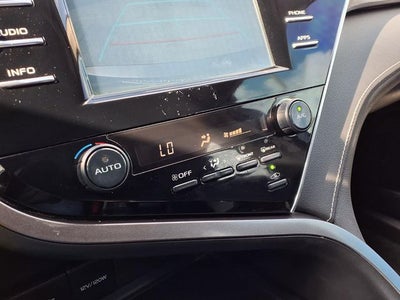 2018 Toyota Camry SE