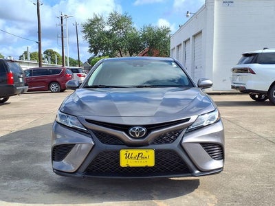 2018 Toyota Camry SE
