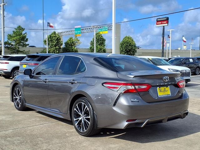 2018 Toyota Camry SE