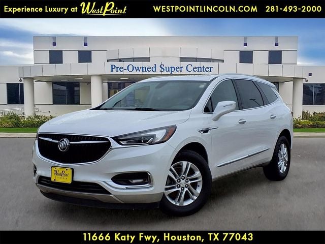 2018 Buick Enclave Essence's photo