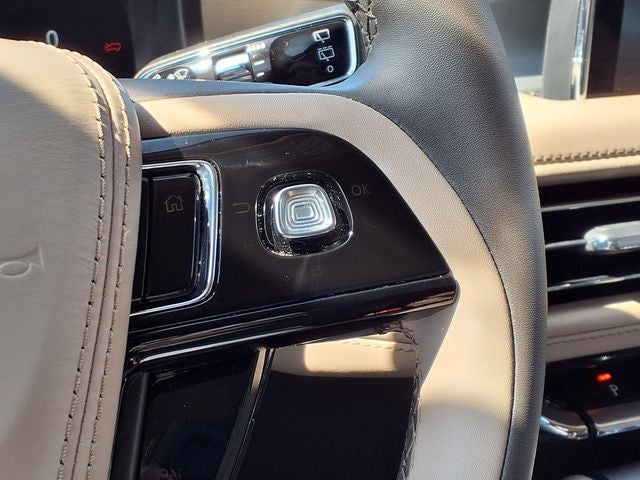 2023 Lincoln Aviator Standard