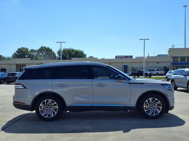 2023 Lincoln Aviator Standard