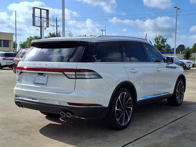 5LM5J7XC9NGL11638