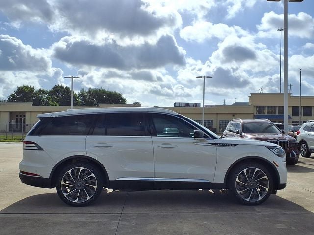 2022 Lincoln Aviator Reserve
