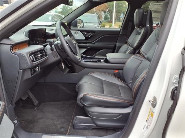 2025 Lincoln Aviator Black Label