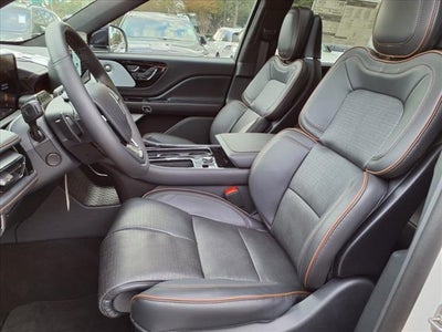 2025 Lincoln Aviator Black Label