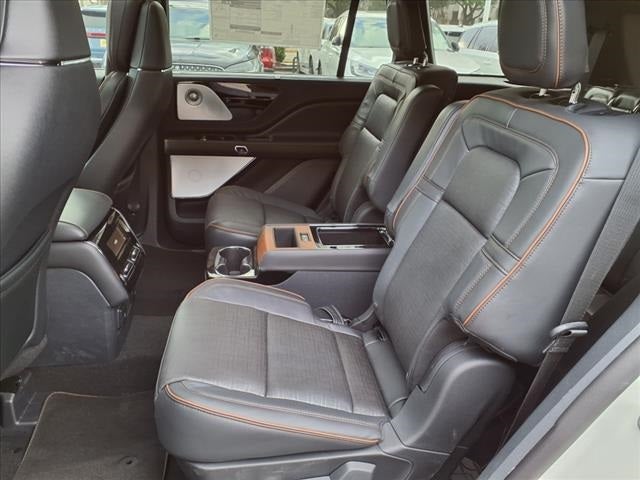 2025 Lincoln Aviator Black Label