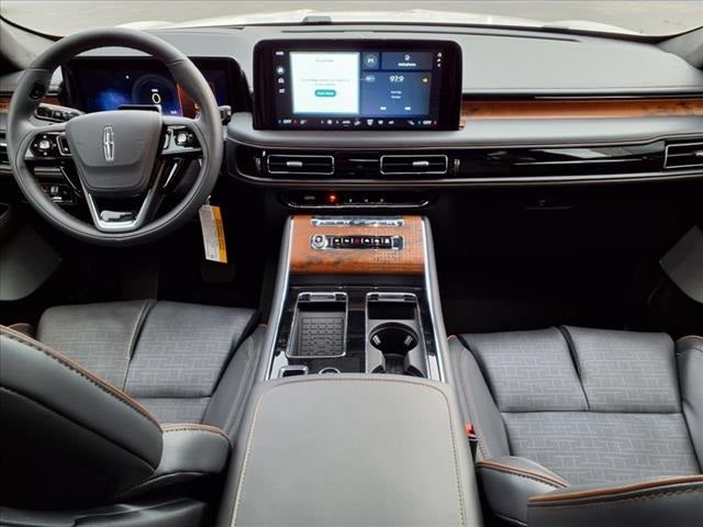 2025 Lincoln Aviator Black Label