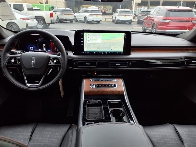 2025 Lincoln Aviator Black Label