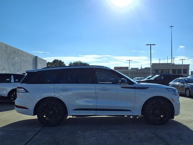 2023 Lincoln Aviator Black Label