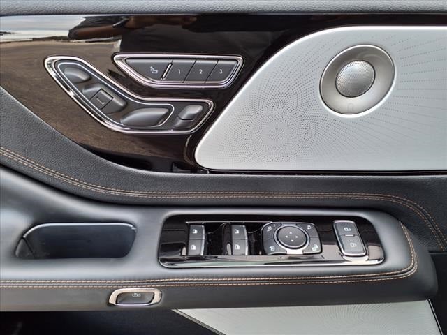 2025 Lincoln Aviator Black Label