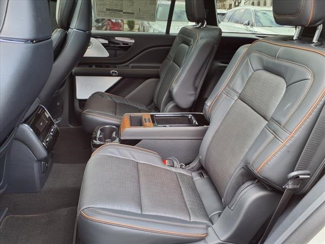 2025 Lincoln Aviator Black Label