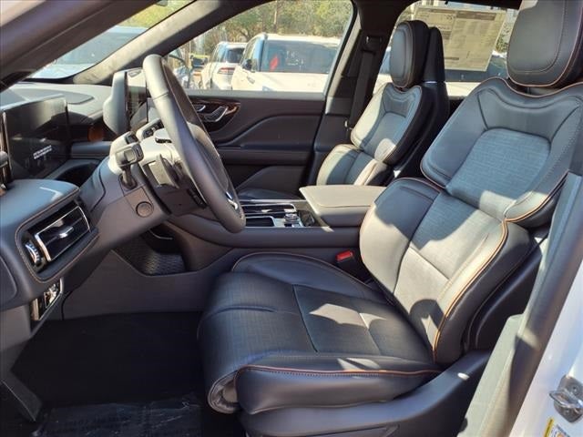 2025 Lincoln Aviator Black Label