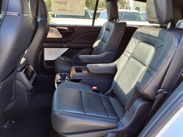 2025 Lincoln Aviator Black Label