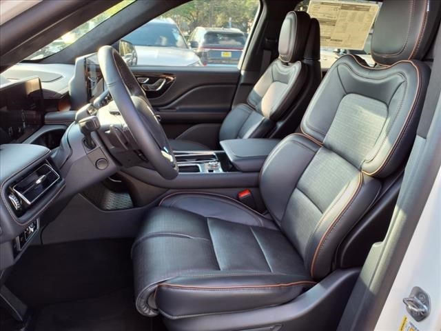 2025 Lincoln Aviator Black Label