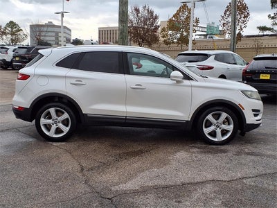 2015 Lincoln MKC Base