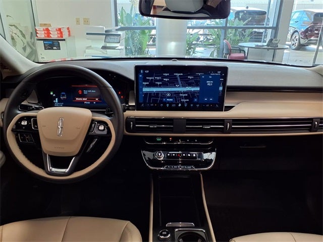 2025 Lincoln Corsair Premiere