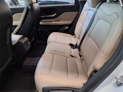 2025 Lincoln Corsair Premiere