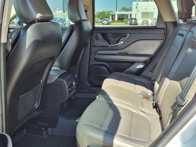 2025 Lincoln Corsair Premiere