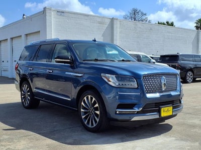 2019 Lincoln Navigator Select