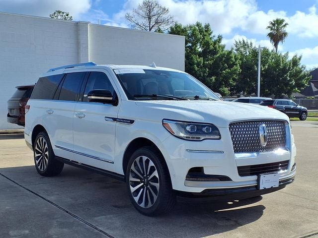 2023 Lincoln Navigator Reserve