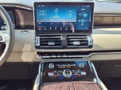 2023 Lincoln Navigator Reserve