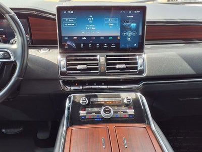 2023 Lincoln Navigator Reserve