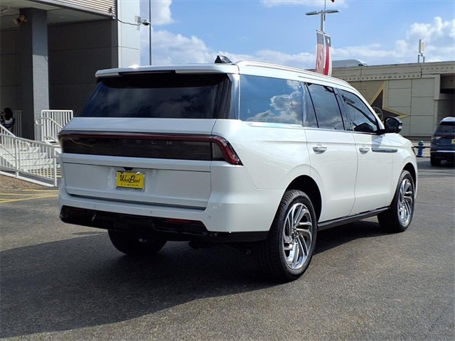 2025 Lincoln Navigator Reserve